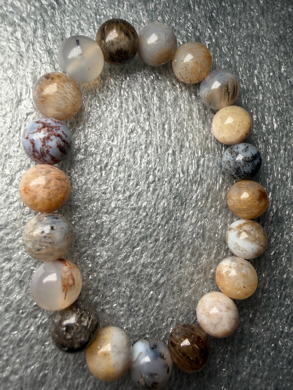 Beautiful 9MM Feather Agate Natural Crystal Bracelet